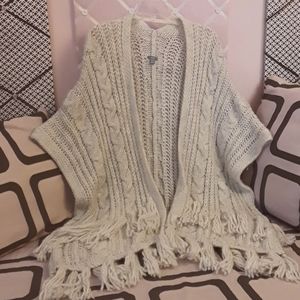 EUC Aerie Women's Chunky Knit Poncho with Tassels